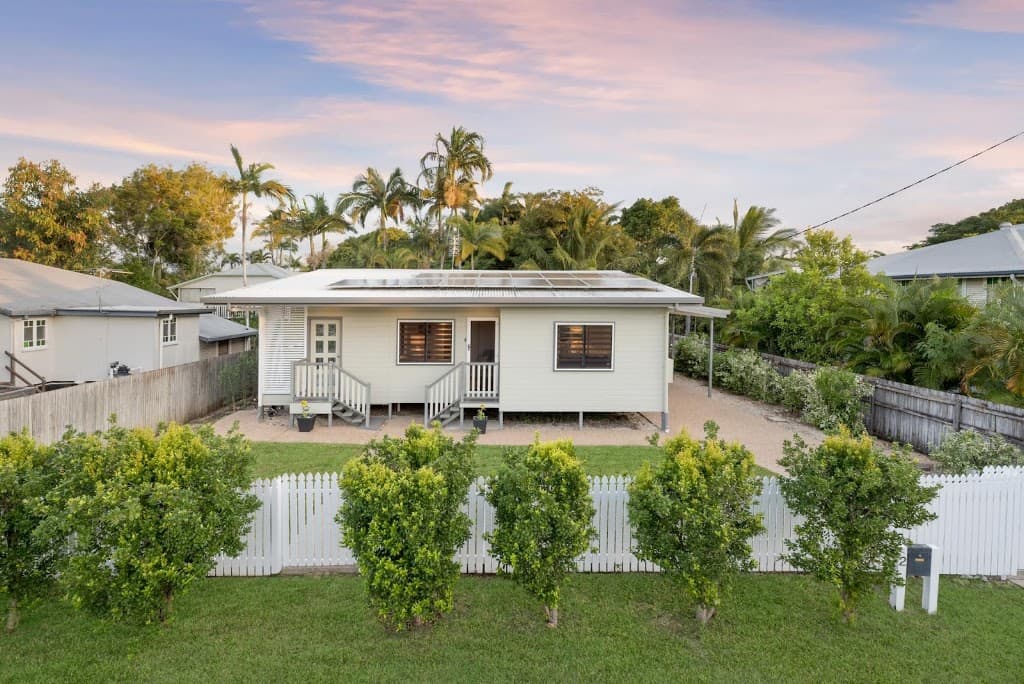 Harcourts Kingsberry