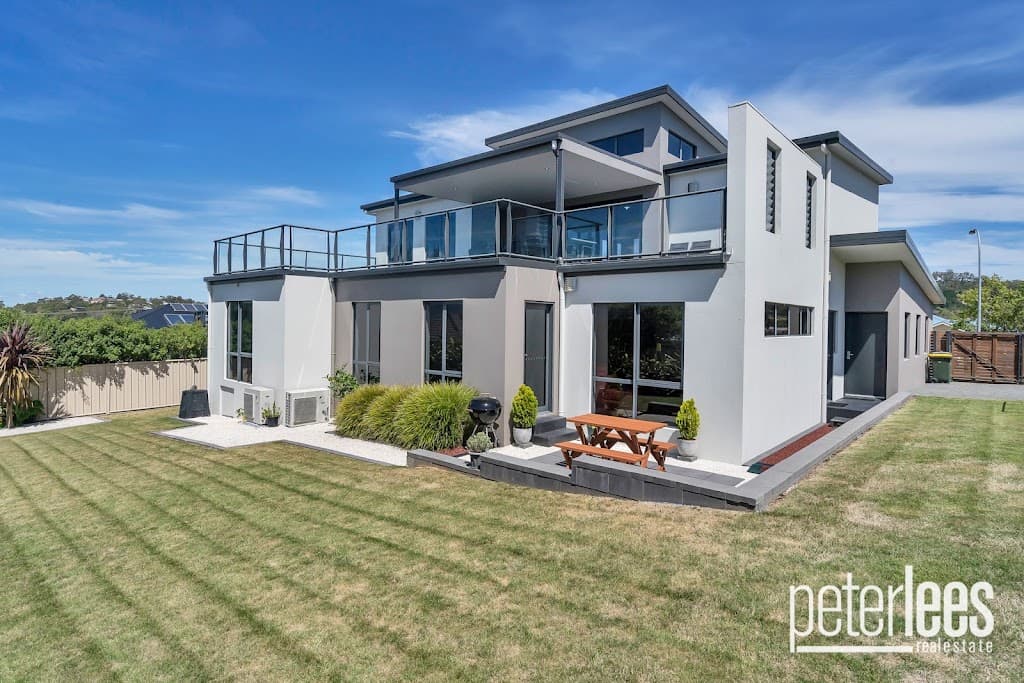 Peter Lees Real Estate