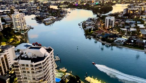 Jordan Thams Real Estate Agent Surfers Paradise, Gold Coast - Ray White Advantage — Customer photo