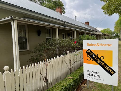 Raine & Horne Bathurst Real Estate Agents — Customer photo