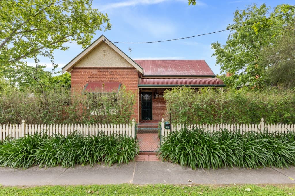 RE/MAX Elite, Wagga