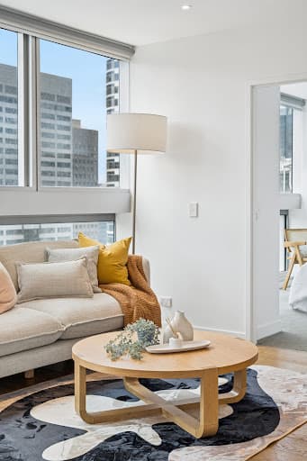 MRE — Melbourne Real Estate — Customer photo