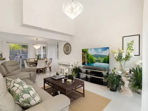 Gold Coast Property — Customer photo